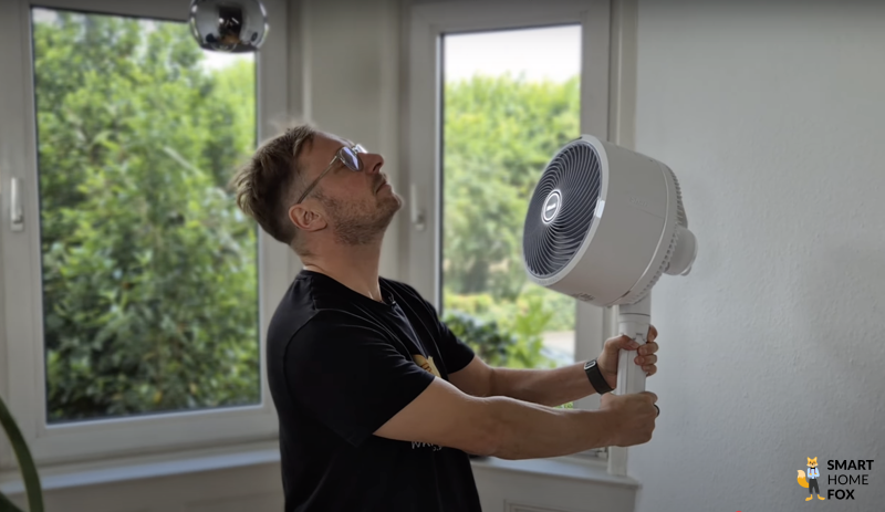 Man sieht den Shark FlexBreeze Pro Mist